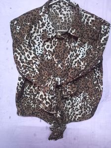 Leopard Print Crop T-shirt