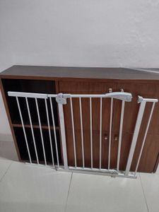 Safe-O-Kid Adjustable Baby Safety Gate