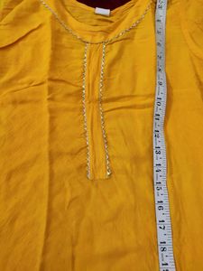 Yellow summer suit
