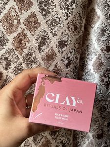 Viral Sleep Mask 💕