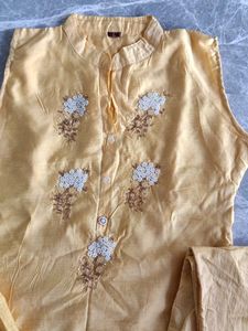 Elegant Yellow Kurta Set