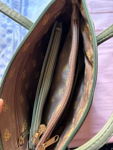 Stylish Green Handbag