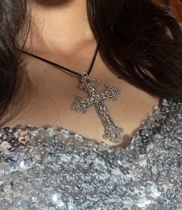 y2k cross necklace