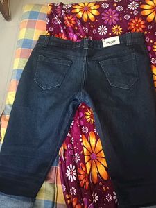 A Three Forth Jeans