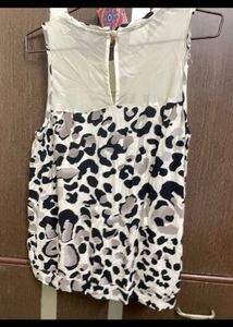 Animal Print Net Top