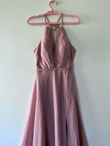 Blush peach back less bow dress👗(surplus)