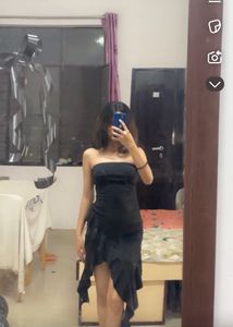 Ruffle tube Chic Black Asymmetrical Dress