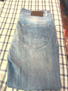Light Wash Denim Jeans