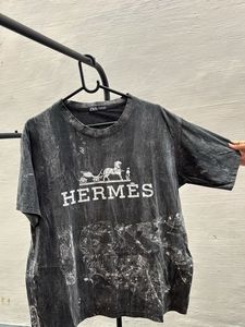 Stylish Hermes Graphic Tee