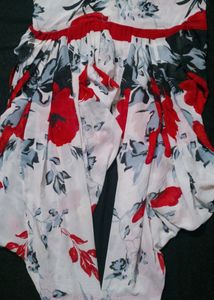 White Flower Printed Georgette Suit✨