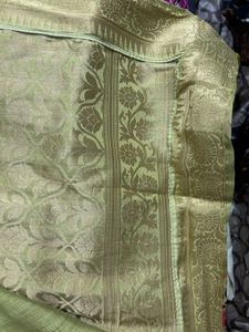 Floral Print Green Saree
