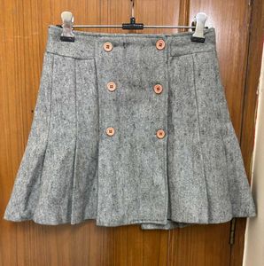 Grey Pleated Buttoned Skirt