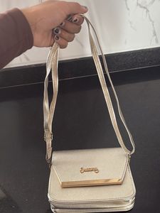 Elegant Silver Crossbody Bag