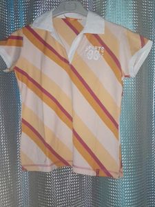Slant Stripe Collared Shirt With Small Slits