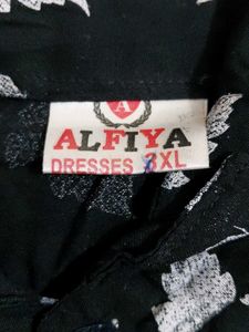 Short Sleeve Shirt ,Black and white