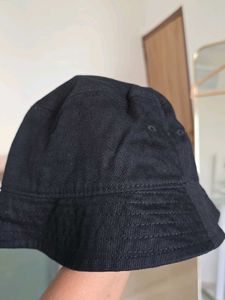 Black Bucket Hat
