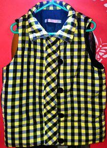 Plaid Sleeveless Jacket