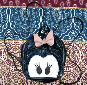 Black/Golden Stylish Bag