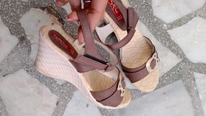 Girls  Sandal 👡