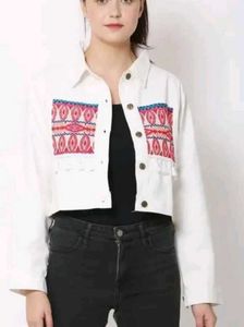 Embroidered White Denim Jacket💓