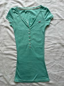 Vintage Y2K Hollister Fitted Tee 💙