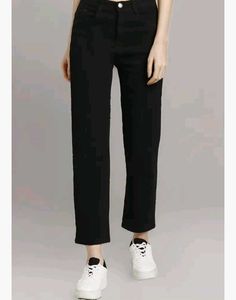 Black Straight Jeans
