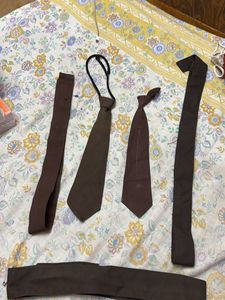 School Belt-tie