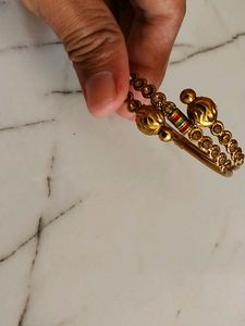 Bracelet