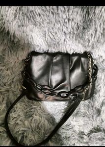 Black Ruched Chain Shoulder Bag