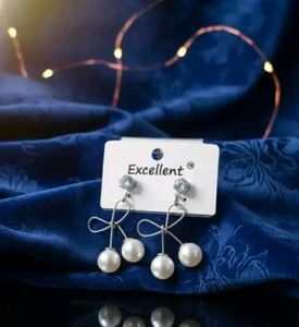 Pearl Drop Earrings