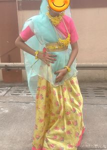 Traditional Lehenga Choli with dupatta for 8-10 yr