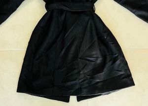 women’s  Black elegant Trench Coat