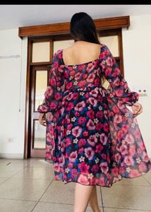 SALE ‼️URBANIC FLORAL PRINT MIDI DRESS