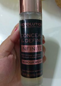 Makeup Revolution Infinite Setting Spray