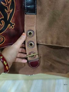 Imported Crossbody Bag with Lizard Design