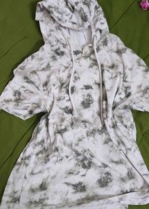 Tie-Dye Hoodie Top
