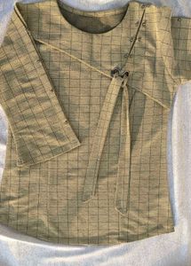 Beautiful Khaki A-line Top 🎀