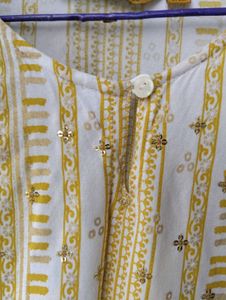 Mustard a Line Kurta