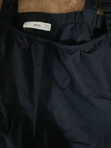 Mango Black Top