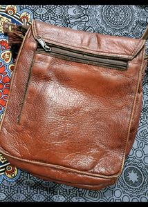 Pure Leather Side Bag Unisex