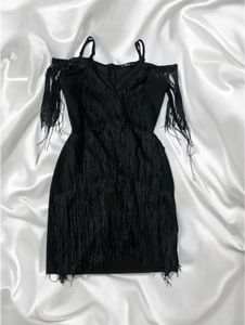 Cold Shoulder Trim BodyCon Dress- Shein 💕