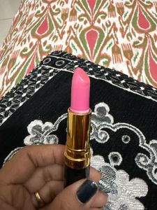 Revlon Lipstick.. absolutely unused
