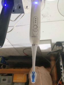 Aquasonic Electric Toothbrush