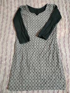 Black Short-Kurti