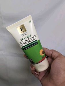 Pilgrim Light Oily Moisturizer