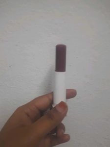 Nivea Blackberry Shine Caring Lipbalm
