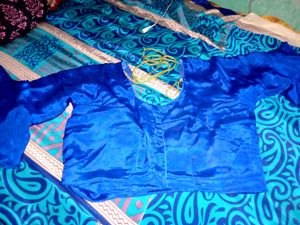 Crepe Satin Silk Saree And Blous