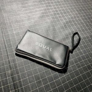 Black Wallet