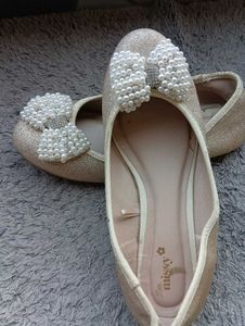Sparkly Pearl Bow Ballet Flats