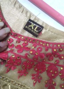 Elegant Floral Dupatta🧧